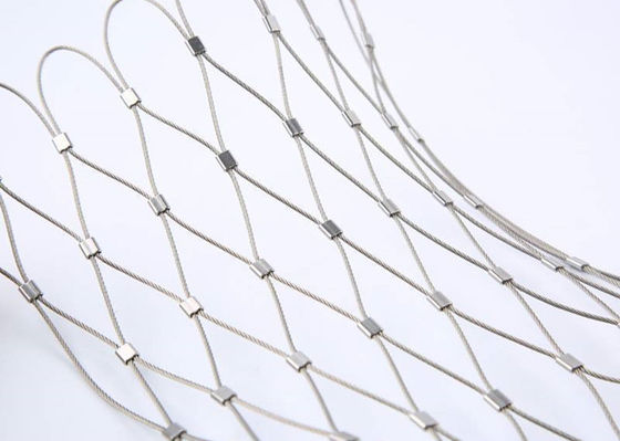 Porcellana Un reticolato di 7 x 7 cavi metallici, maglia della corda dell'acciaio inossidabile per la recinzione dello zoo dell'uccelliera fornitore